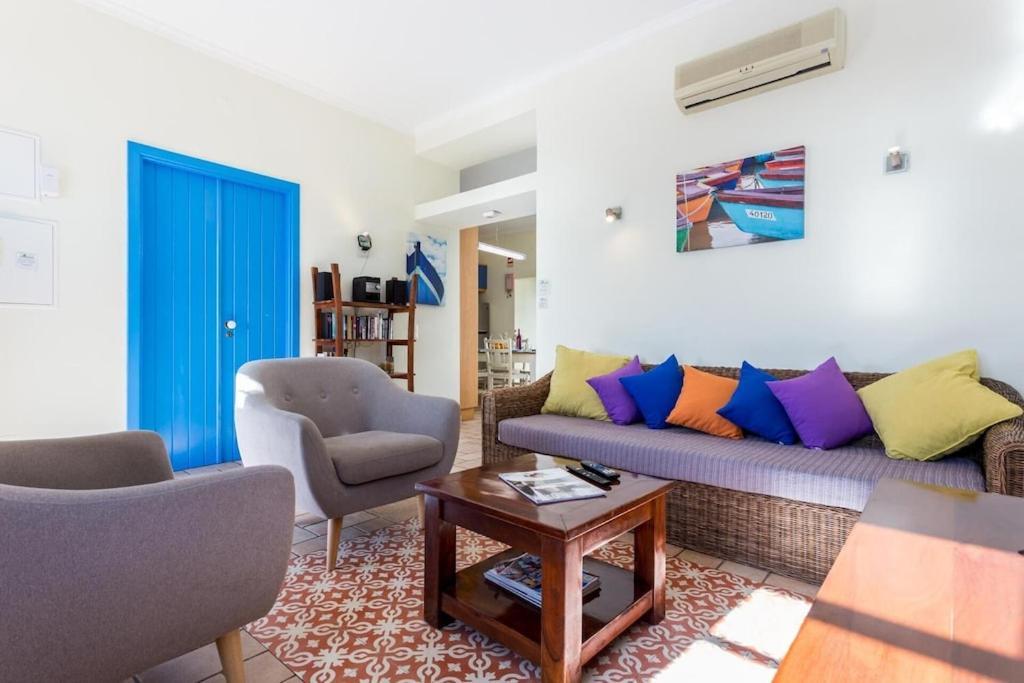 Refurbished Beachfront House, Pool, Ac, Wifi, Albufeira, Sea View 外观 照片