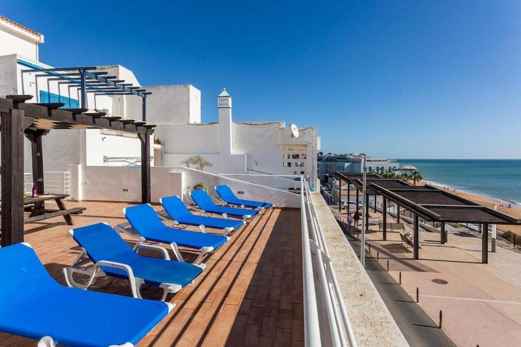 Refurbished Beachfront House, Pool, Ac, Wifi, Albufeira, Sea View 外观 照片