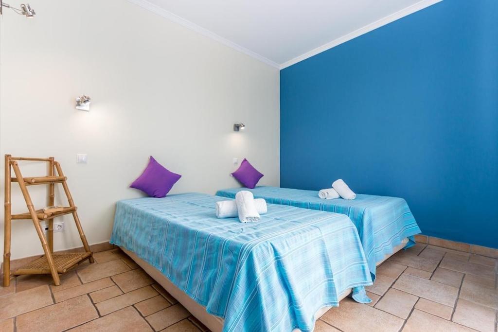 Refurbished Beachfront House, Pool, Ac, Wifi, Albufeira, Sea View 外观 照片